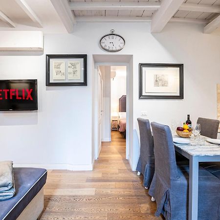 Suite In Pz. Michelangelo: Due Camere Con Due Bagni Florença Exterior foto
