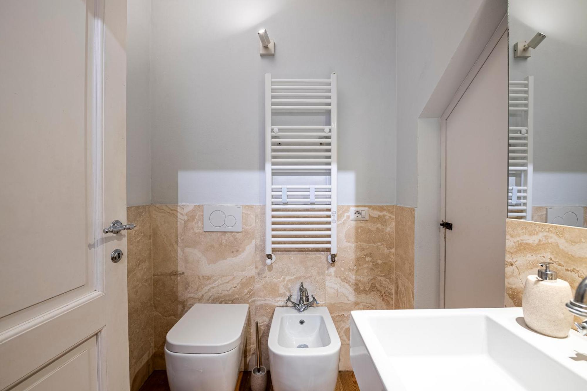 Suite In Pz. Michelangelo: Due Camere Con Due Bagni Florença Exterior foto